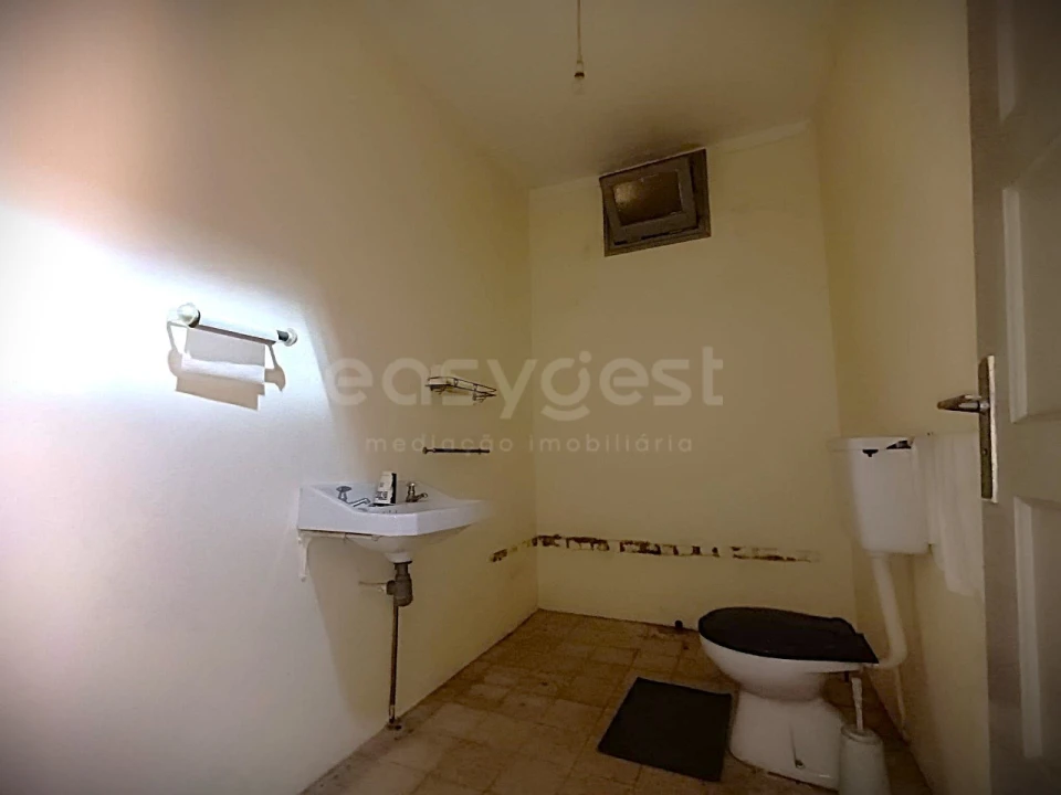 Moradia T3 para Venda em Torres Novas (Santa Maria, Salvador e Santiago) Foto 18