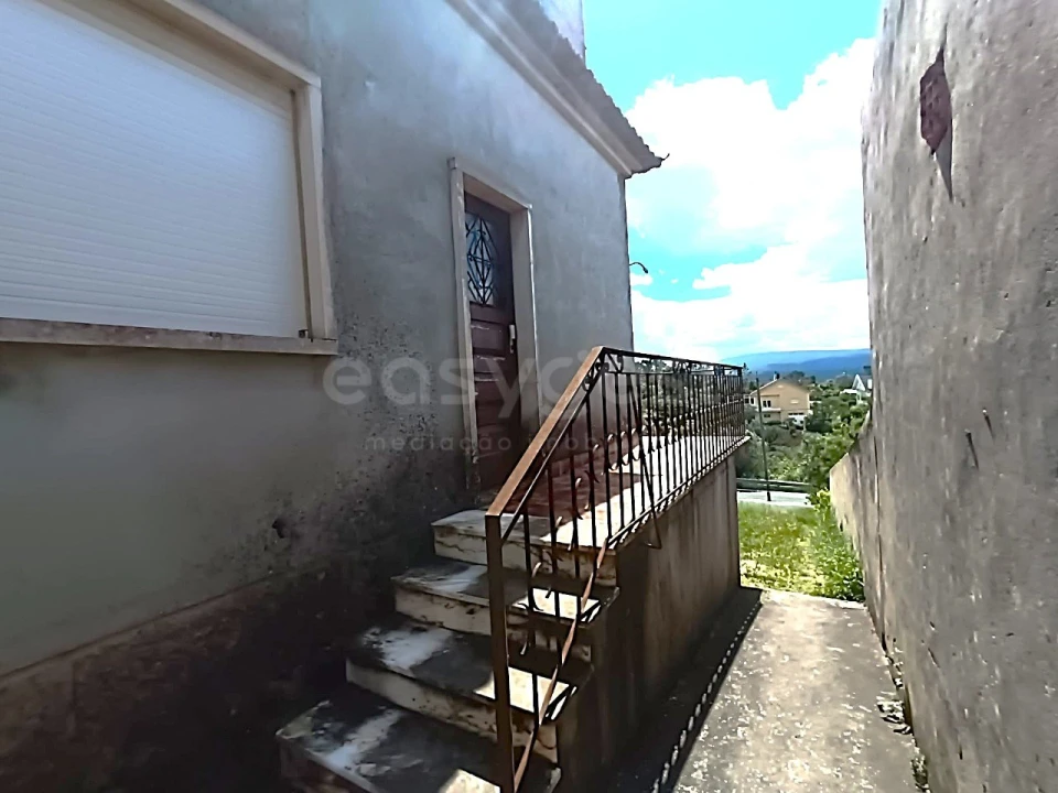Moradia T3 para Venda em Torres Novas (Santa Maria, Salvador e Santiago) Foto 18