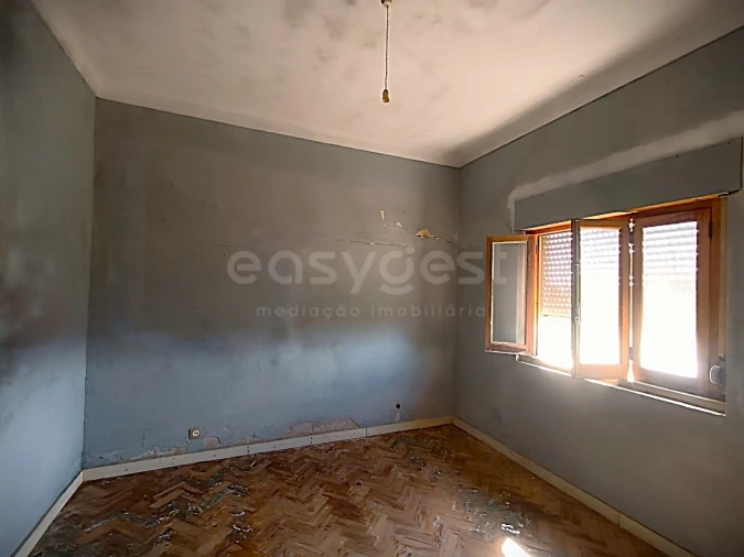 Moradia T3 para Venda em Torres Novas (Santa Maria, Salvador e Santiago) Foto 12