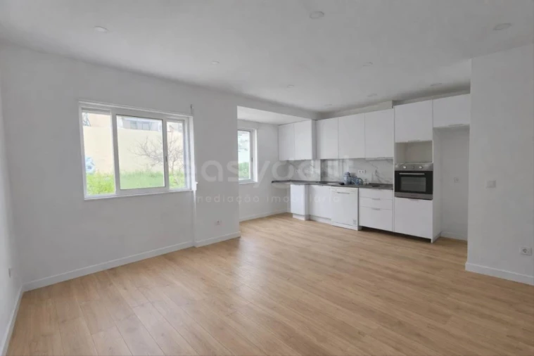 Apartamento T2 para Venda em Alto do Seixalinho, Santo André e Verderena