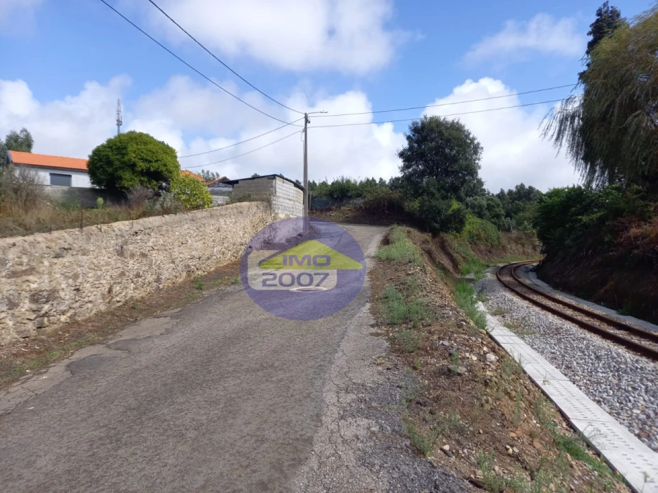 Terreno para Venda em São Paio de Oleiros Foto 7