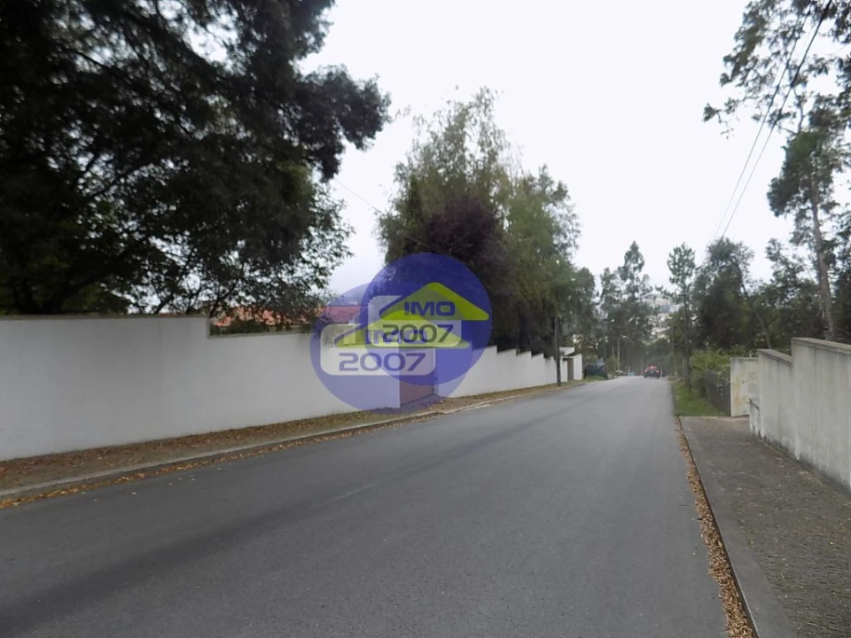 Terreno para Venda em Lourosa Foto 4