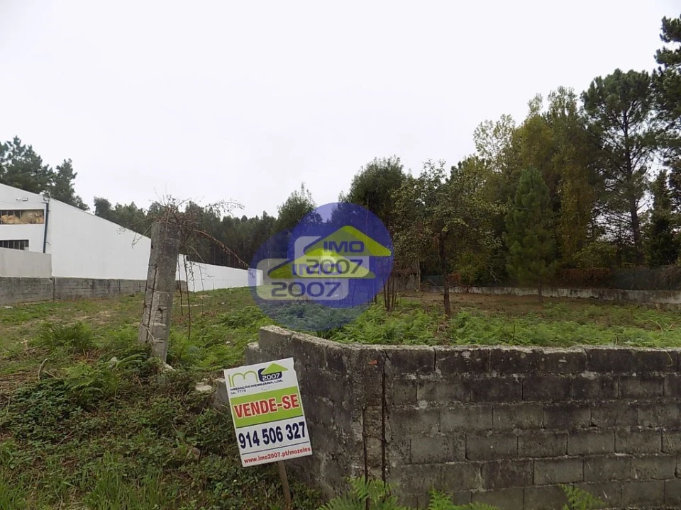Terreno para Venda em Lourosa Foto 5