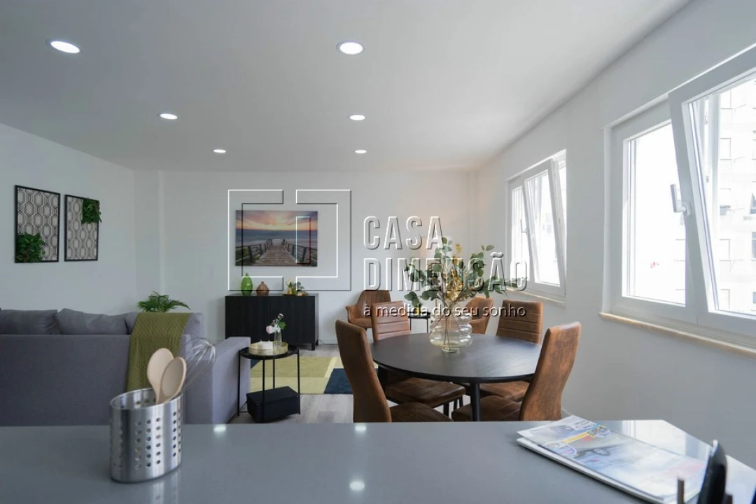 Apartamento T3 para Venda em Benfica Foto 19