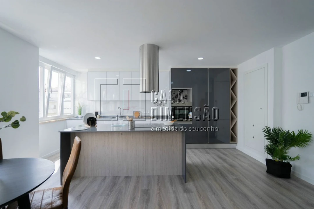 Apartamento T3 para Venda em Benfica Foto 21