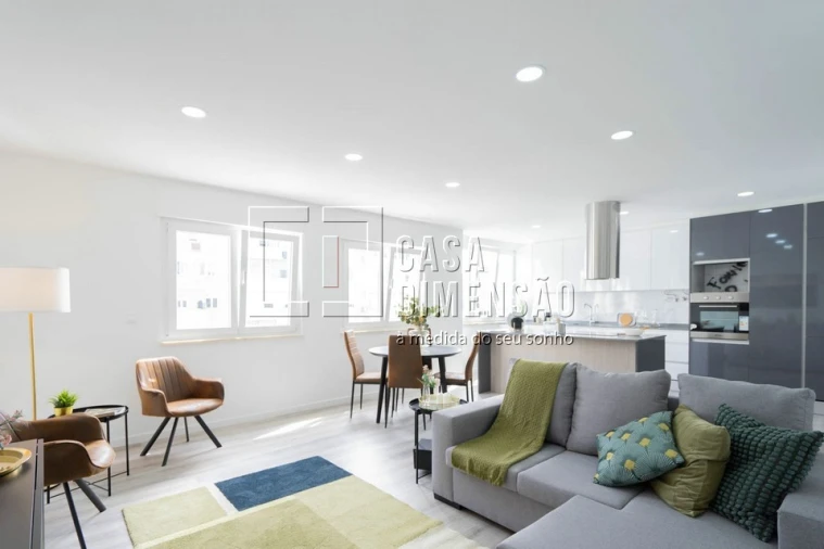 Apartamento T3 para Venda em Benfica Foto 12