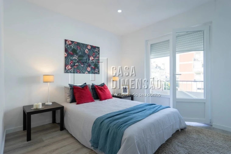 Apartamento T3 para Venda em Benfica Foto 41