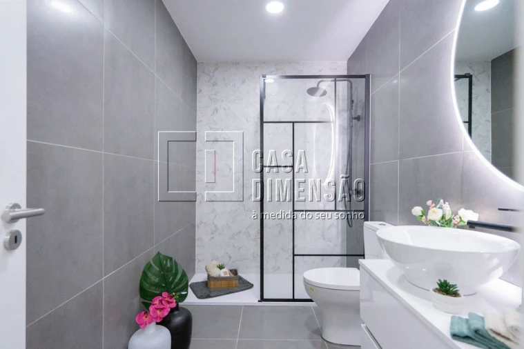 Apartamento T3 para Venda em Benfica Foto 48