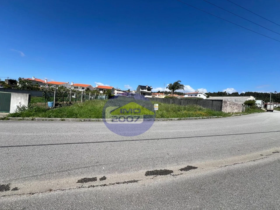 Terreno para Venda em Nogueira da Regedoura Foto 7