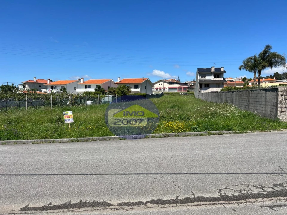 Terreno para Venda em Nogueira da Regedoura Foto 10