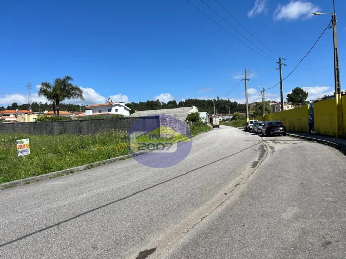 Terreno para Venda em Nogueira da Regedoura Foto 8