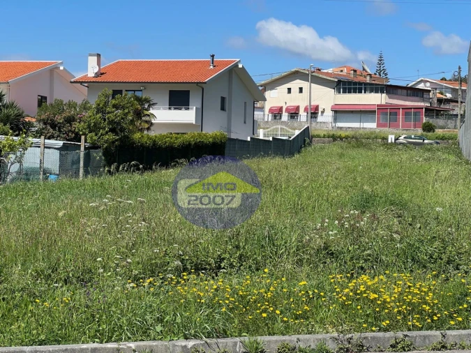 Terreno para Venda em Nogueira da Regedoura Foto 12
