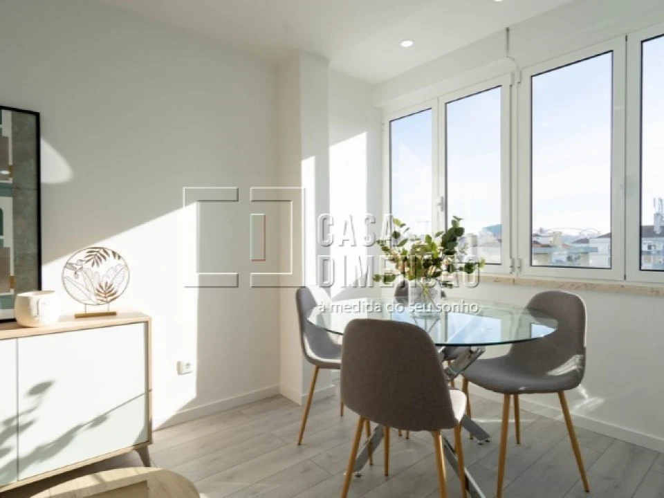 Apartamento T3 para Venda em Benfica Foto 7