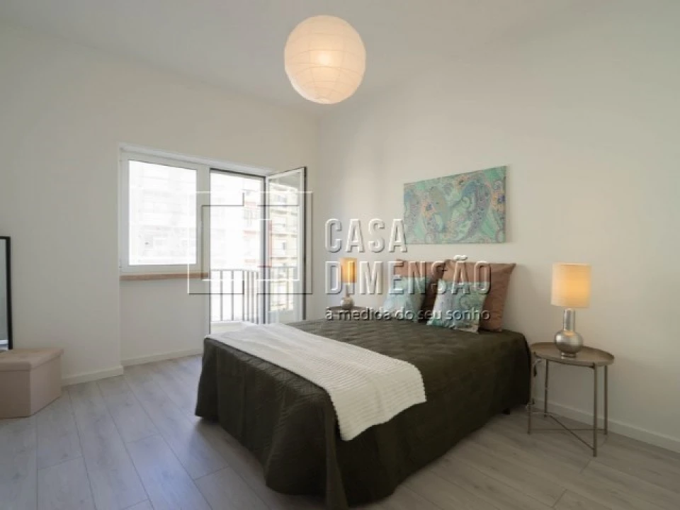 Apartamento T3 para Venda em Benfica Foto 22