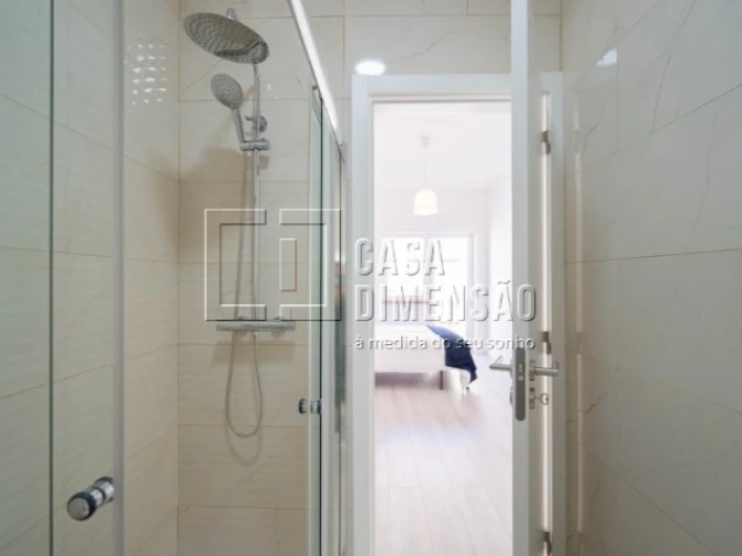 Apartamento T3 para Venda em Benfica Foto 35