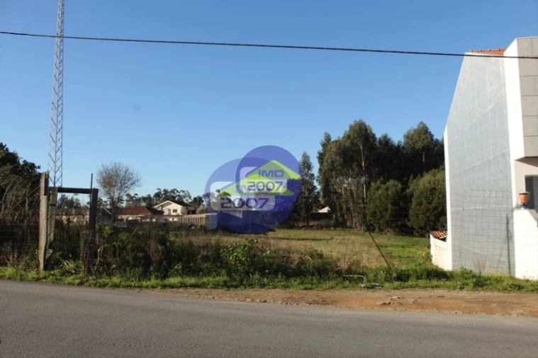 Terreno para Venda em Grijó e Sermonde Foto 1