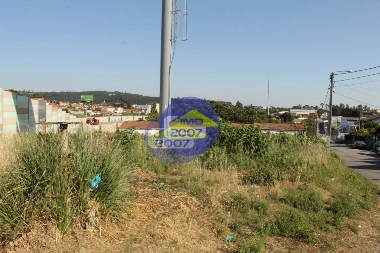 Terreno para Venda em Mozelos Foto 8