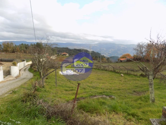 Terreno para Venda em Valadares Foto 3