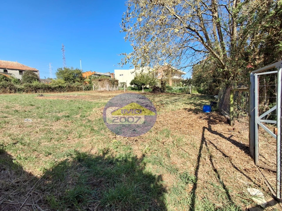 Terreno para Venda em Esmoriz Foto 6