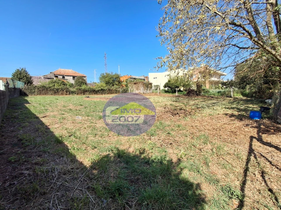 Terreno para Venda em Esmoriz Foto 8