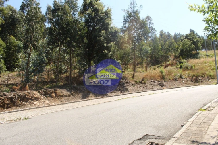 Terreno para Venda em Sandim, Olival, Lever e Crestuma Foto 3