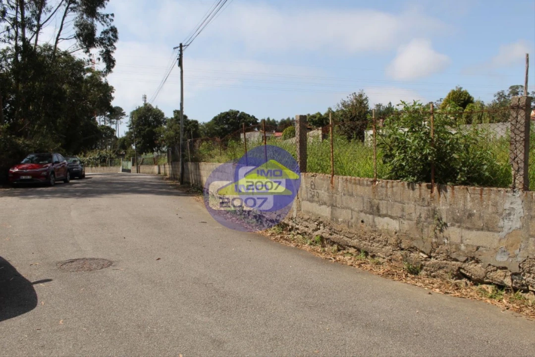 Terreno para Venda em Anta e Guetim Foto 4