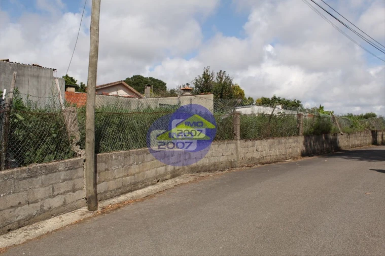 Terreno para Venda em Anta e Guetim Foto 3