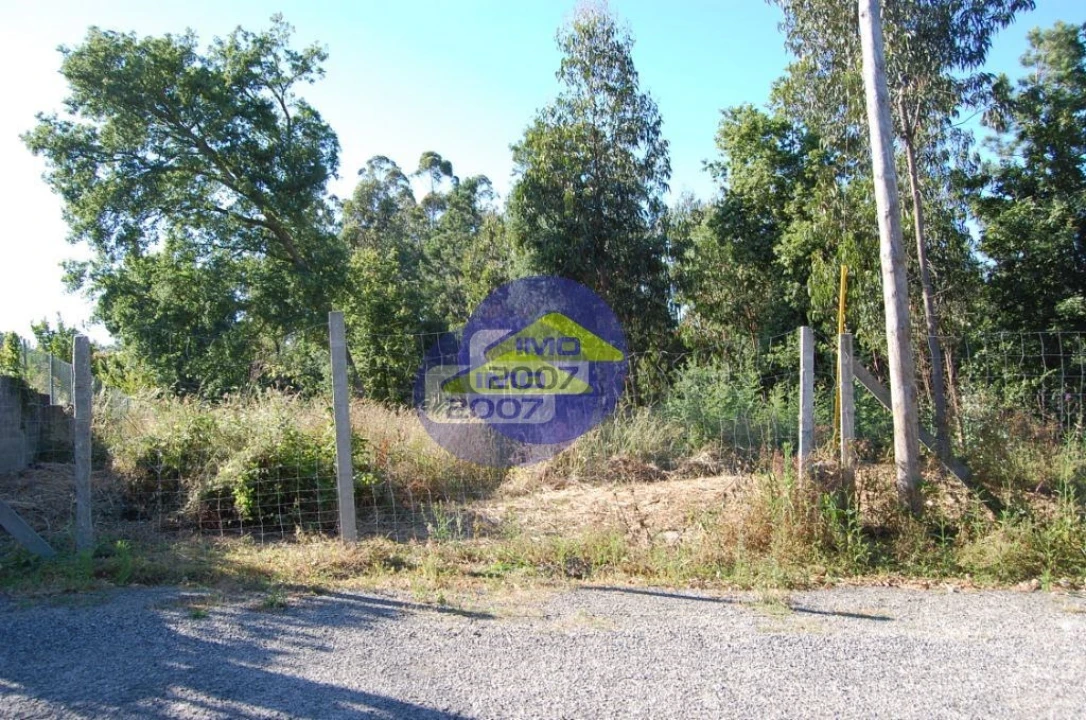 Terreno para Venda em Grijó e Sermonde Foto 3