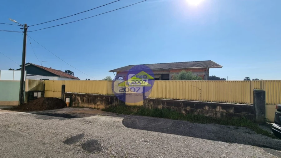 Terreno para Venda em Sanguedo