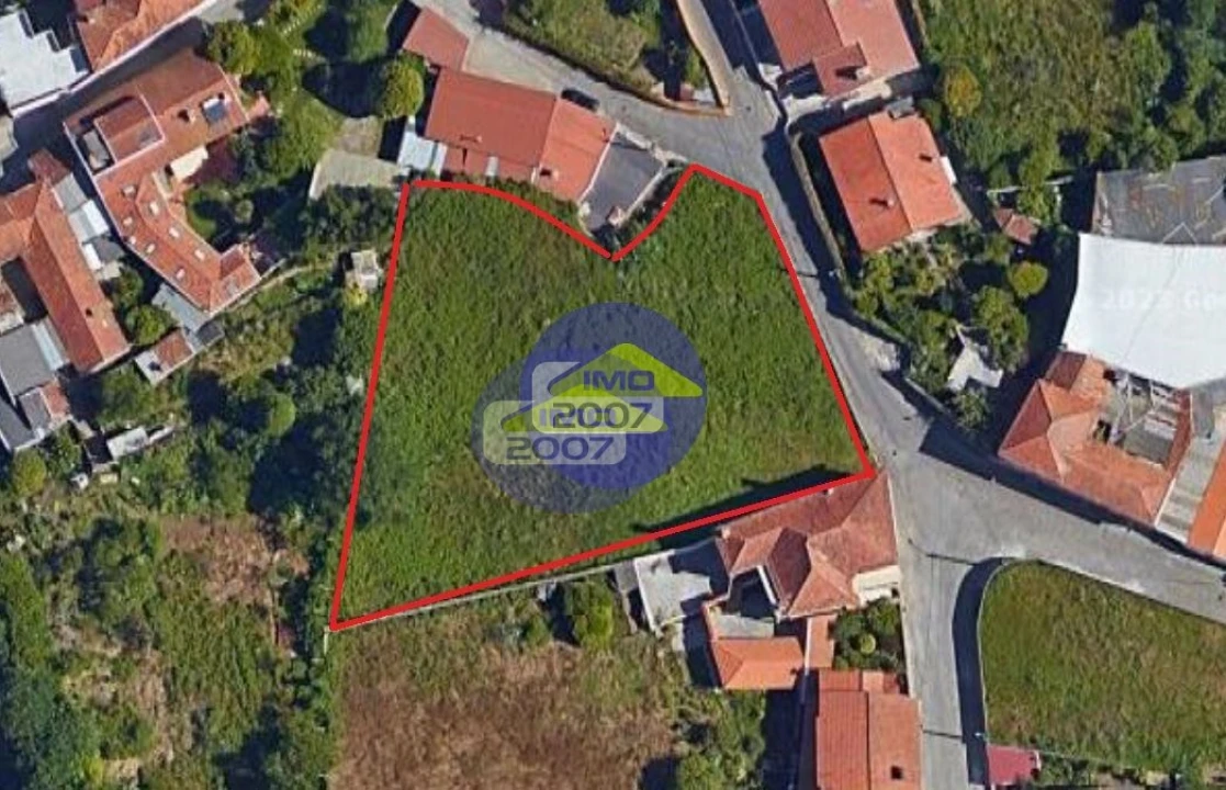 Terreno para Venda em Esmoriz Foto 1