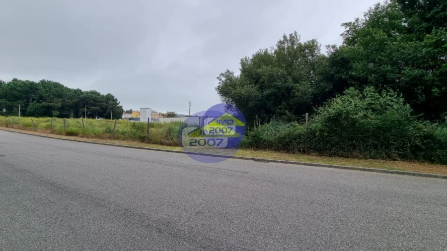 Terreno para Venda em Mozelos Foto 5