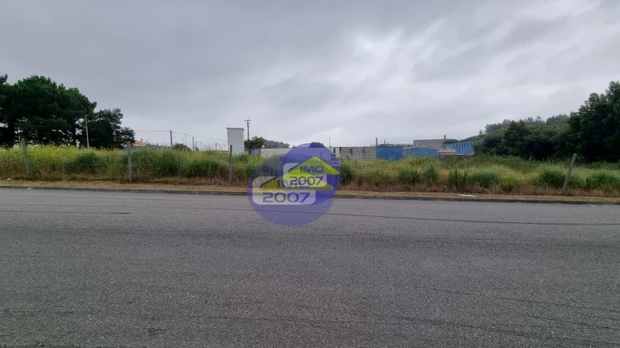 Terreno para Venda em Mozelos Foto 18