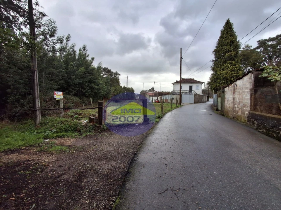 Terreno para Venda em São Paio de Oleiros Foto 5