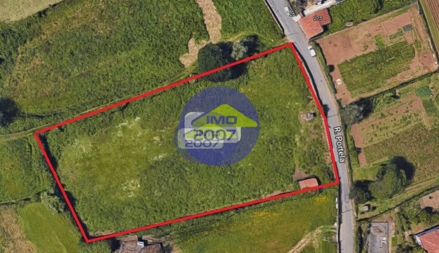 Terreno para Venda em Nogueira da Regedoura Foto 2