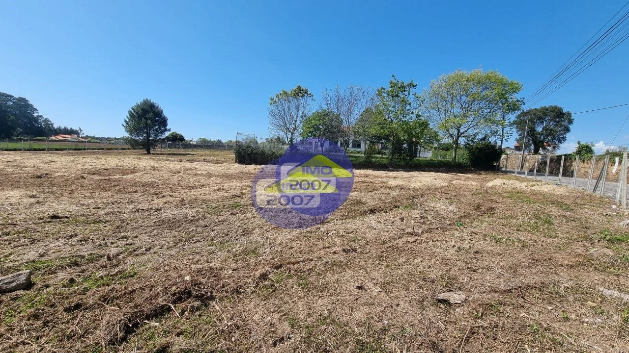 Terreno para Venda em Anta e Guetim Foto 4