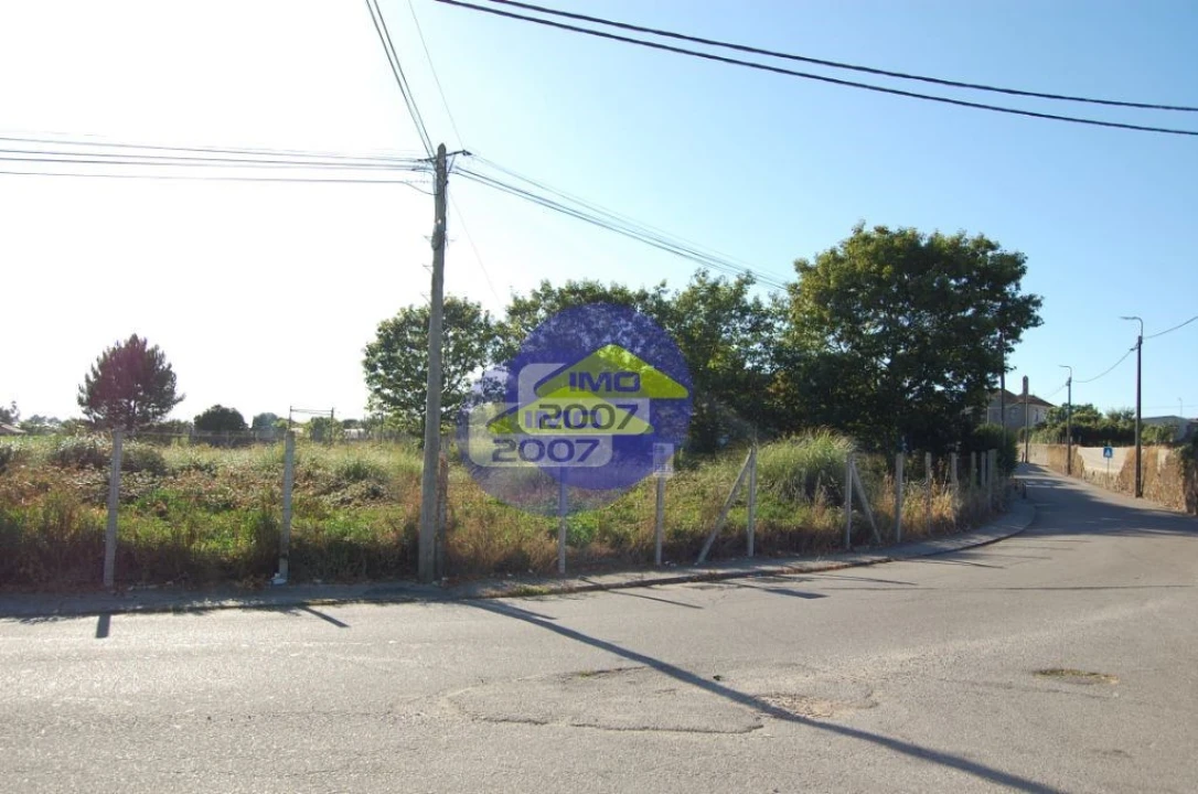 Terreno para Venda em Anta e Guetim Foto 8