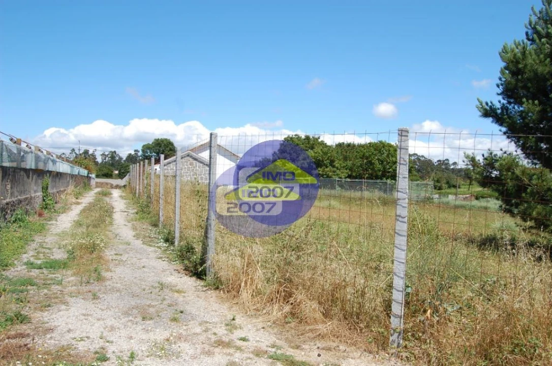 Terreno para Venda em Anta e Guetim Foto 21