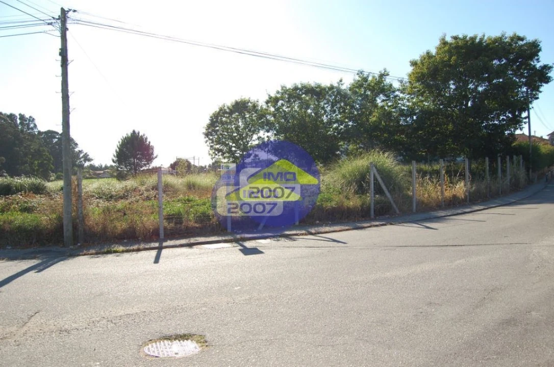 Terreno para Venda em Anta e Guetim Foto 22