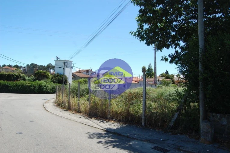 Terreno para Venda em Anta e Guetim Foto 15