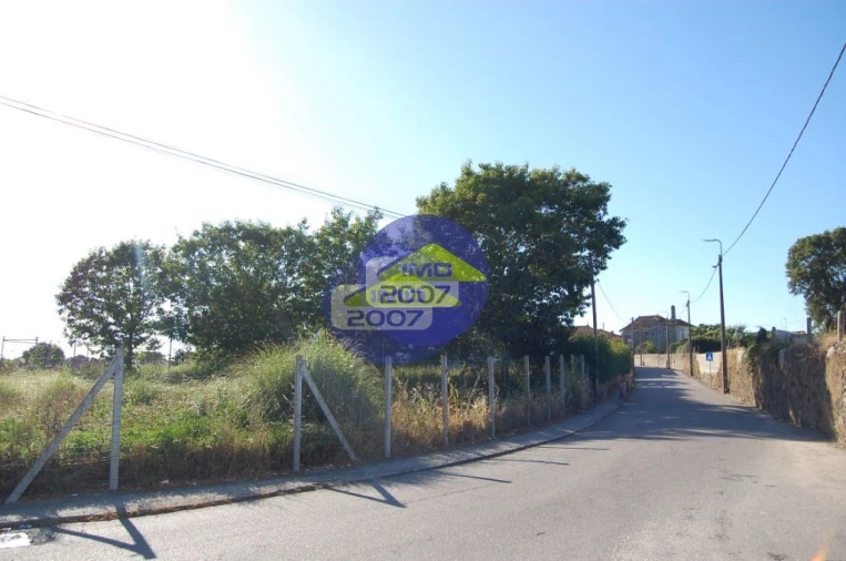 Terreno para Venda em Anta e Guetim Foto 23