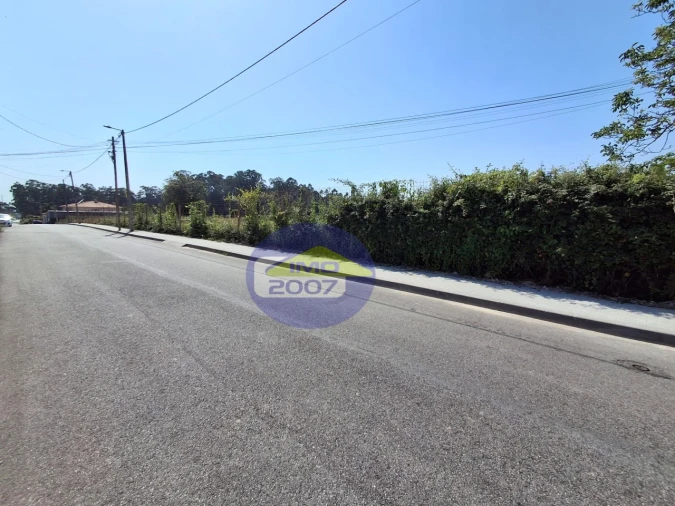 Terreno para Venda em São Miguel do Souto e Mosteirô Foto 5