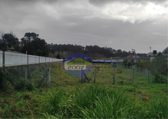 Terreno para Venda em Grijó e Sermonde