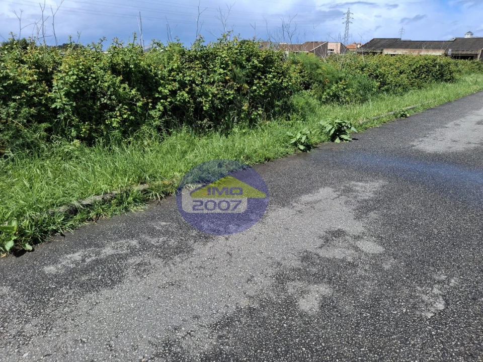 Terreno para Venda em Esmoriz Foto 3
