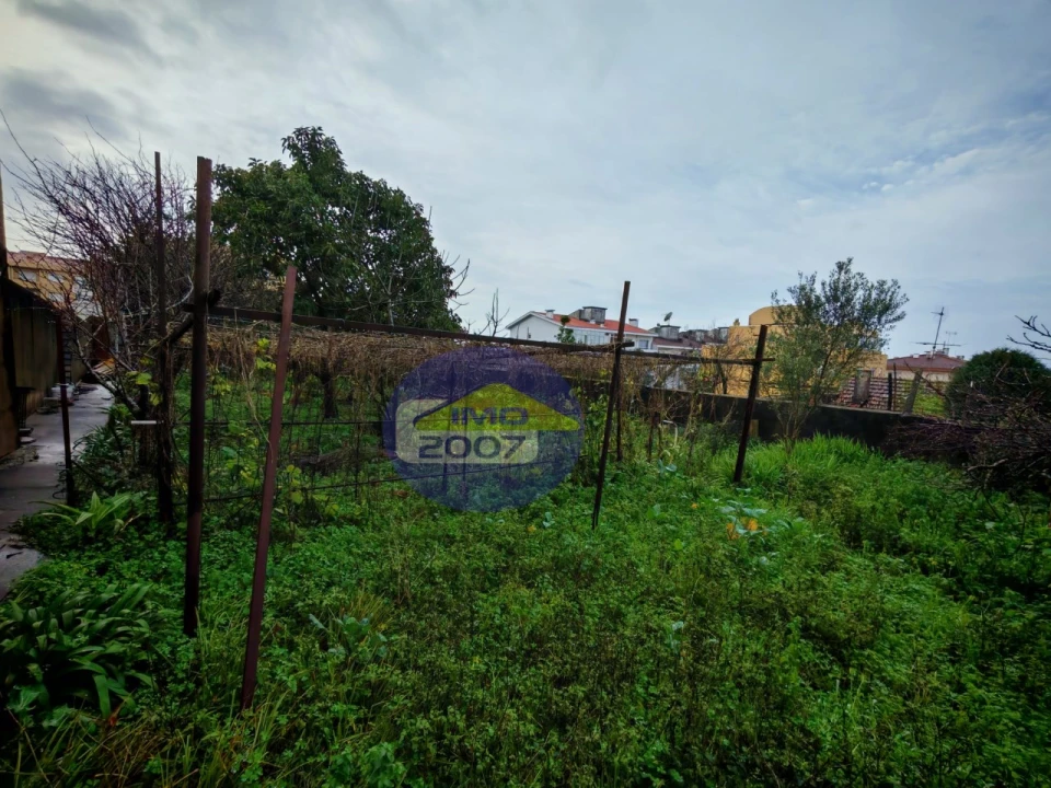 Terreno para Venda em Mozelos Foto 4