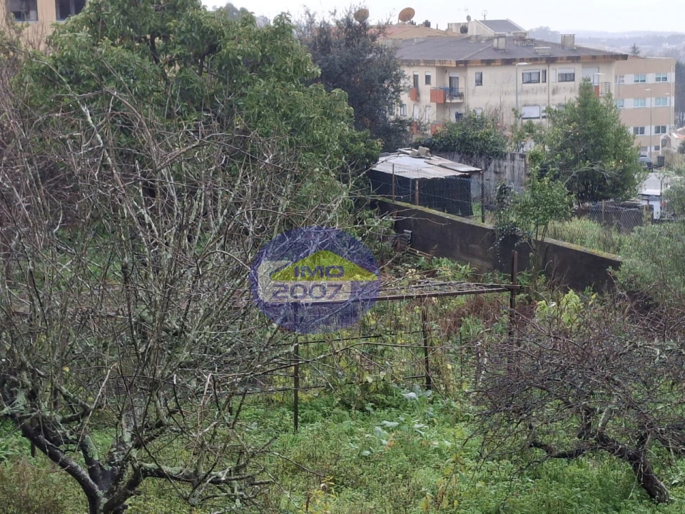 Terreno para Venda em Mozelos Foto 13