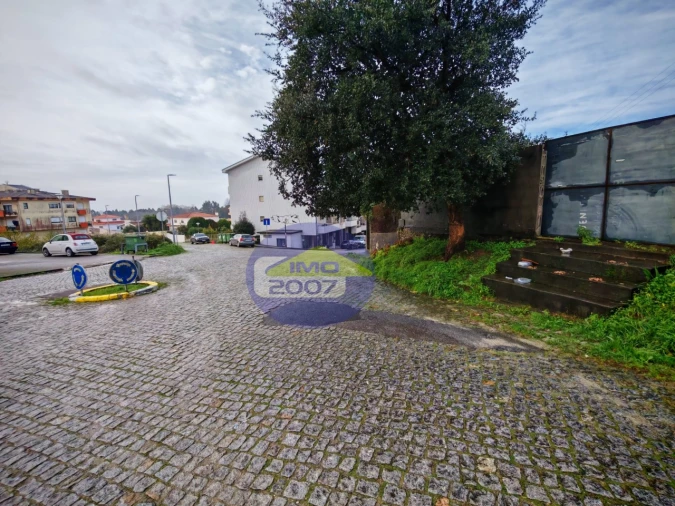 Terreno para Venda em Mozelos Foto 3