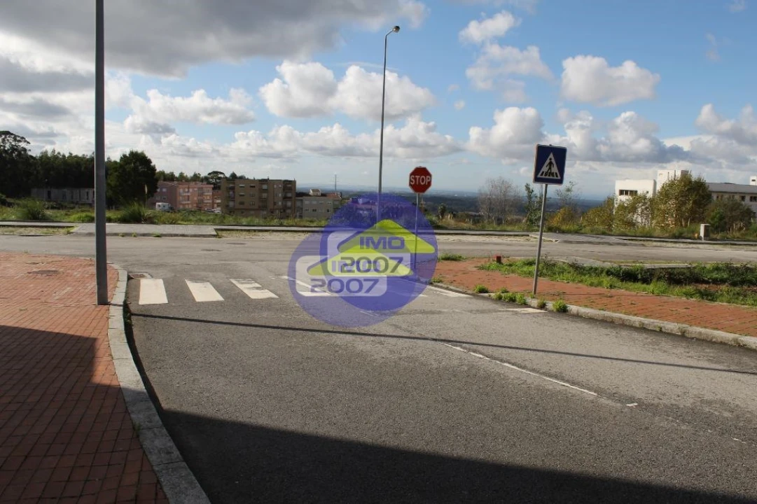 Terreno para Venda em São João de Ver Foto 7