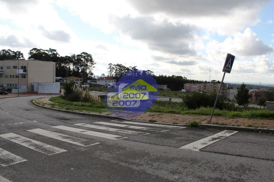 Terreno para Venda em São João de Ver Foto 11