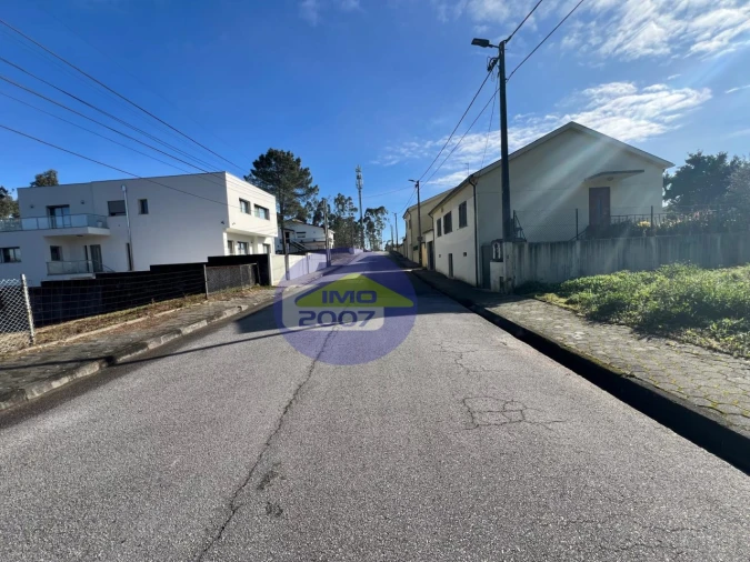 Terreno para Venda em Sandim, Olival, Lever e Crestuma Foto 4