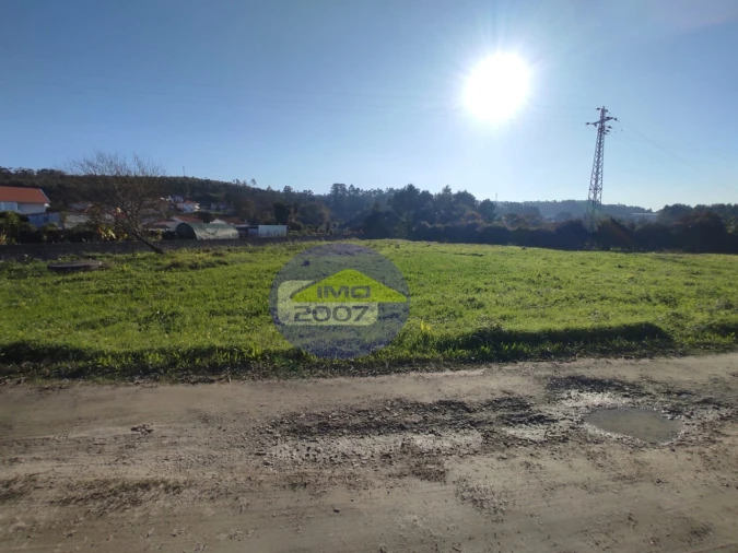 Terreno para Venda em Grijó e Sermonde Foto 2